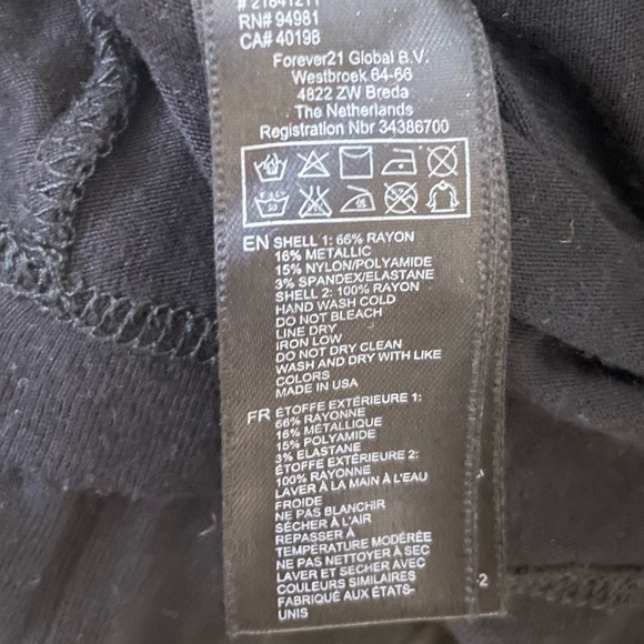 Forever 21 Metallic Sleeve Top - Picture 5 of 5